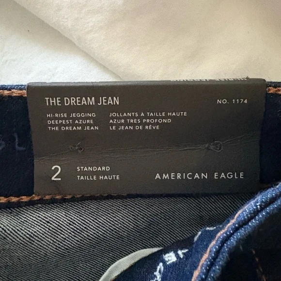 American Eagle Outfitters High Rise Blue Jeans - Picture 4 of 5